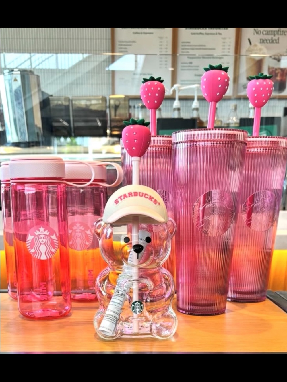 Limited Edition 2026 Starbucks Bearista Glass Pink Cup
